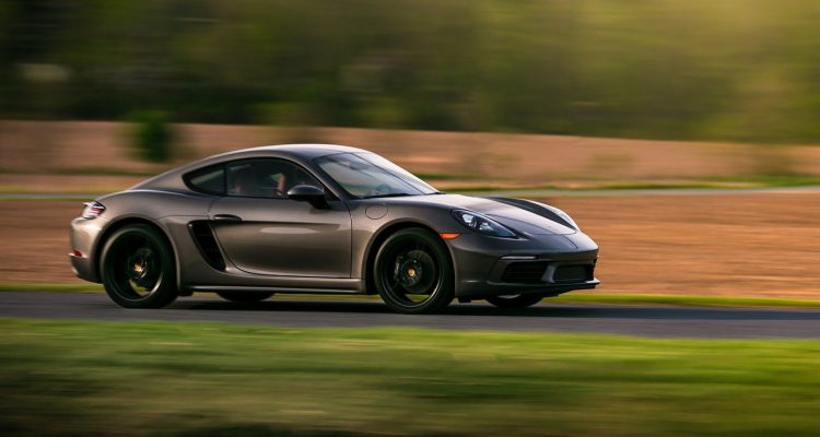 Porsche d'occasion : tout savoir avant de se lancer