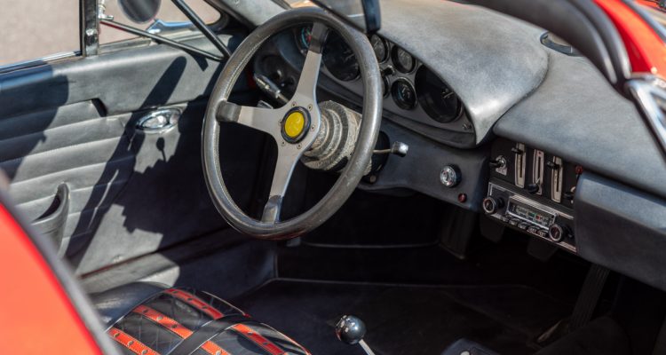 Volant F1 : entre performance, électronique et ingénierie de pointe