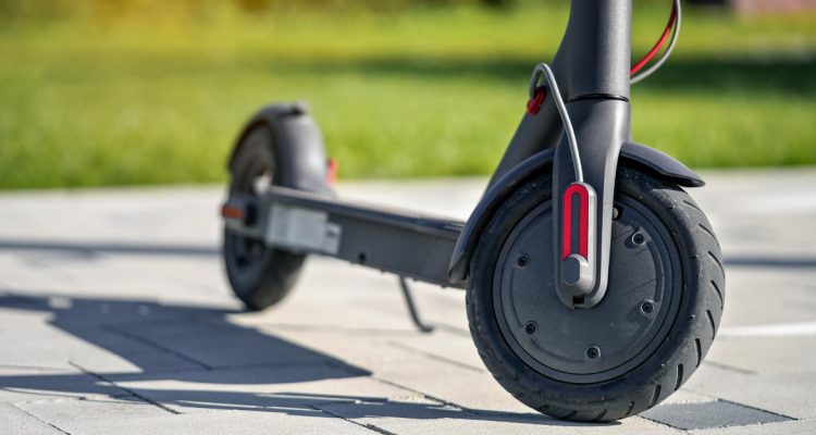 Trottinette électrique : ce que tout propriétaire doit savoir sur l'assurance obligatoire