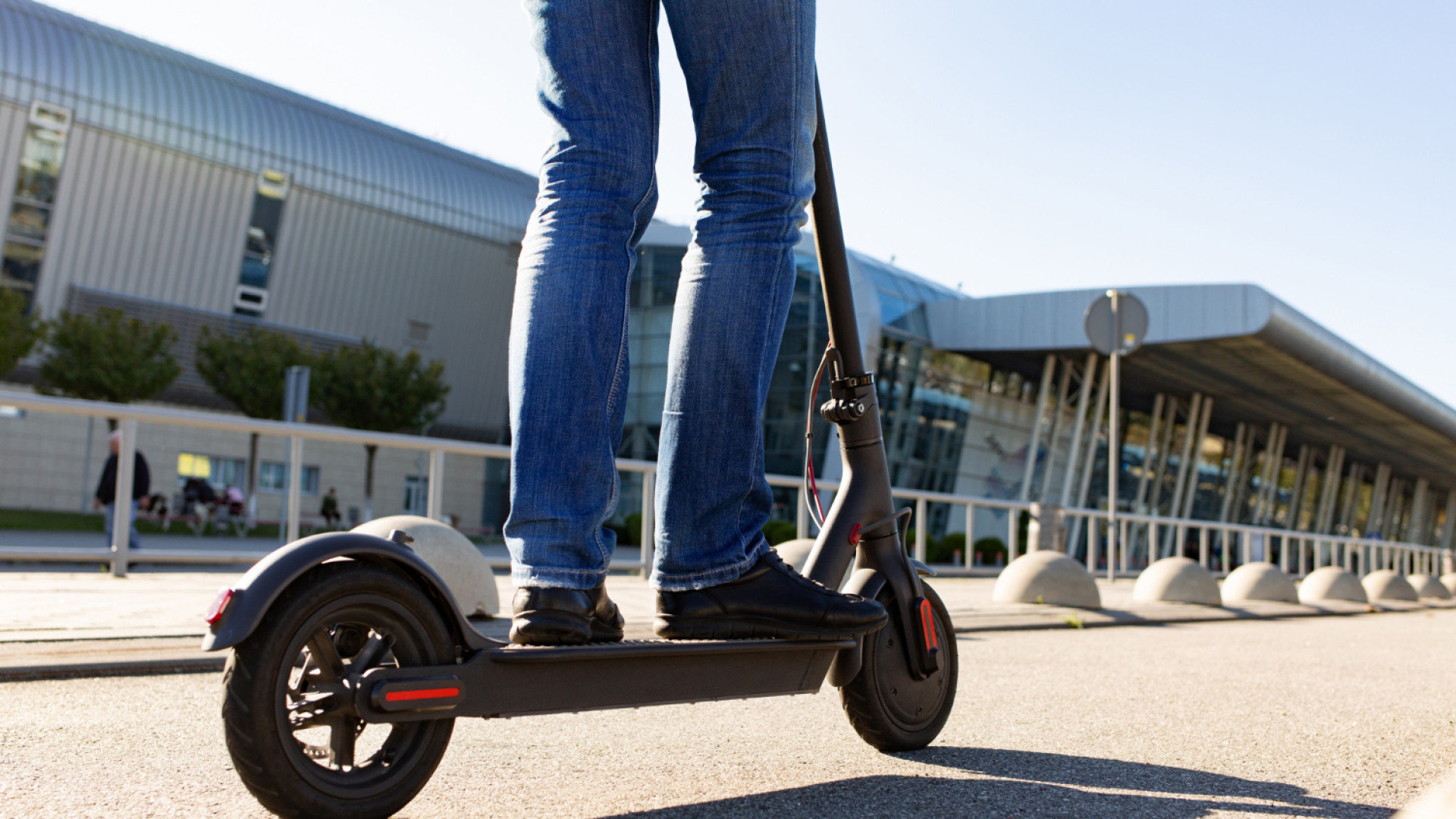 Vignette d'assurance sur trottinette électrique : ce que tout utilisateur doit savoir en 2026